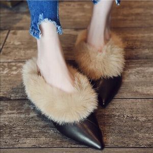 Fur Lined Pointy Toe Slippers